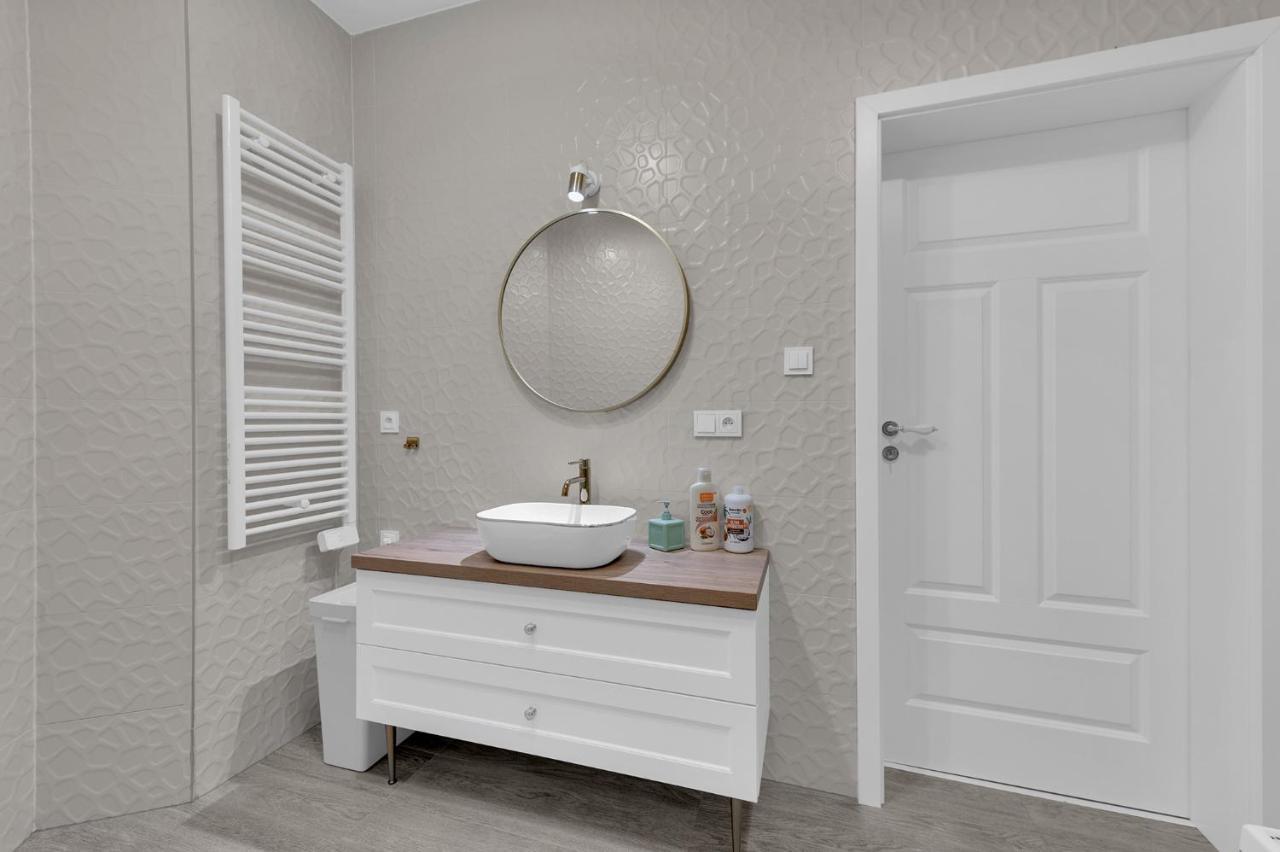 Polonia Apartment Centrum Z Miejscem Parkingowym Lodz  Luaran gambar